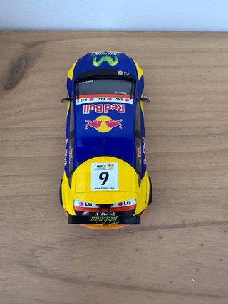 Coche Scalextric J. Gené Red Bull