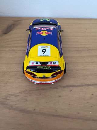 Coche Scalextric J. Gené Red Bull