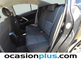 Toyota Avensis 120 D Advance 91 kW (124 CV)