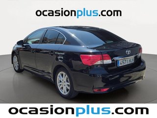 Toyota Avensis 120 D Advance 91 kW (124 CV)