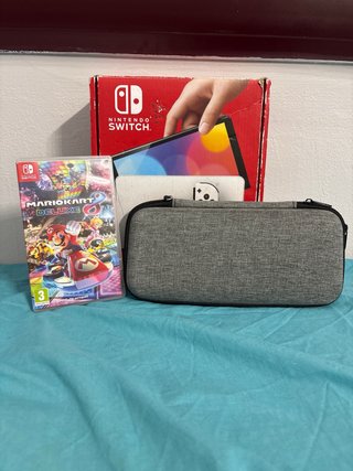 Nintendo Switch OLED Blanca y Negra