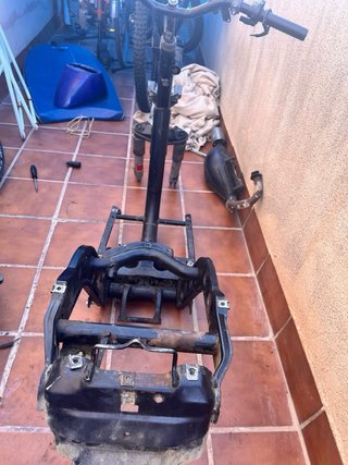 Chasis Piaggio Zip papeles y ITV
