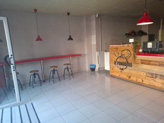 Traspaso pizzeria (en funcionamiento)