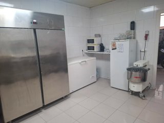 Traspaso pizzeria (en funcionamiento)