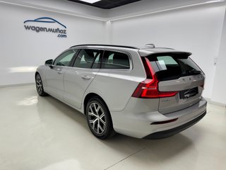 Volvo V60 2023