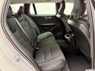 Volvo V60 2023