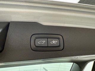 Volvo V60 2023