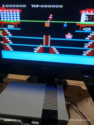 Consola Yess Clónica NES Blanca/Gris