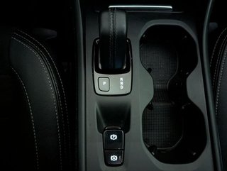 Volvo XC40 2.0 D3 Business Plus Auto