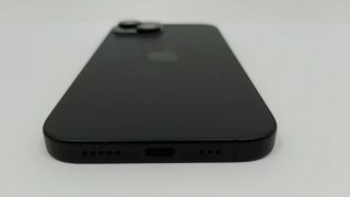 E589449-0 iPhone 15 128GB