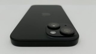 E589449-0 iPhone 15 128GB