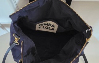 Bolso Bimba y Lola azul marino sin estrenar