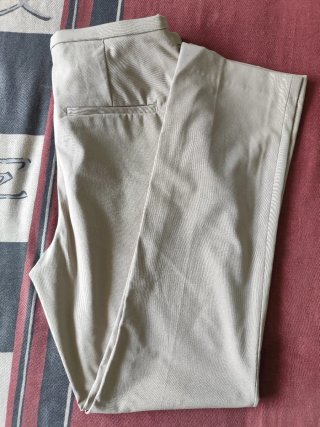 Pantalón de Mango