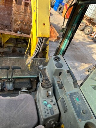 Excavadora Yanmar VIO57