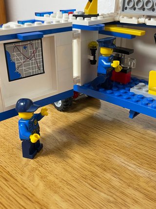 LEGO CITY 60044 - Unidad Móvil Policía