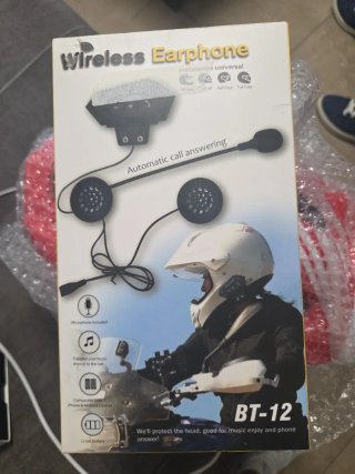Auriculares Inalámbricos BT-12 Moto