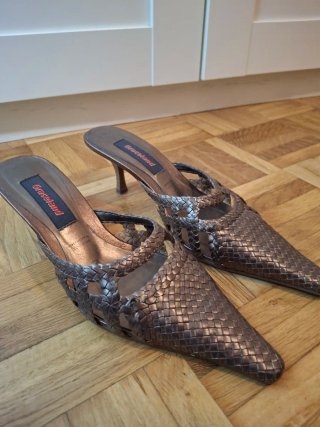 Lote de 4 zapatos de tacón negro, marrón, plateado