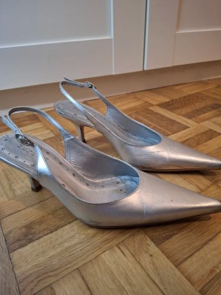 Lote de 4 zapatos de tacón negro, marrón, plateado