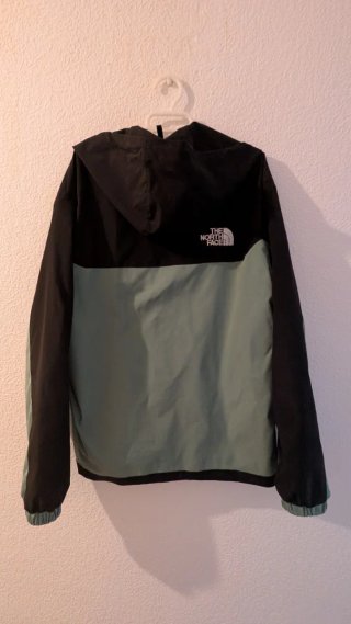 Chaqueta The North Face fina