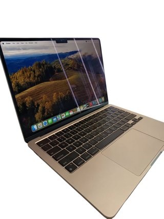 MacBook Air M3 2024