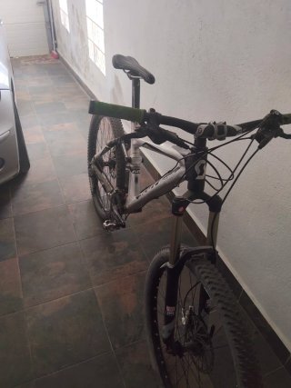 Bicicleta Scott Genius