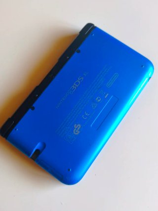 Consola Nintendo 3DS XL Azul y Negra..Leer