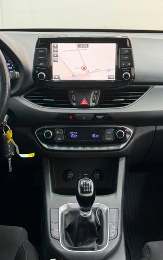 HYUNDAI I30 1.6 CRDI 116CV MANUAL BERLINA 5PT 5PZ