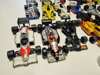 Lotto 22 Macchinine Formula 1 e Auto da Corsa