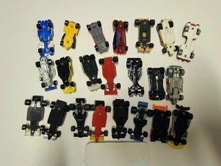 Lotto 22 Macchinine Formula 1 e Auto da Corsa