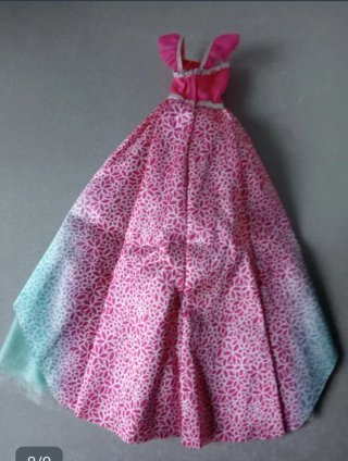 Abbigliamento/accessori per: Barbie, Monster High, Bratz
