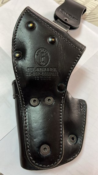 Funda pistola USP compact cuero
