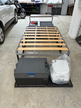 Kit Camper con Cama y Almacenamiento