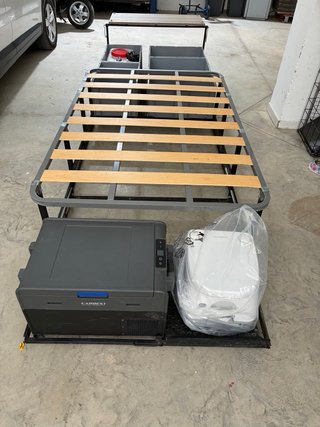 Kit Camper con Cama y Almacenamiento