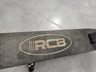 Patinete eléctrico infantil RCB