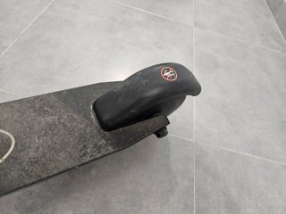 Patinete eléctrico infantil RCB