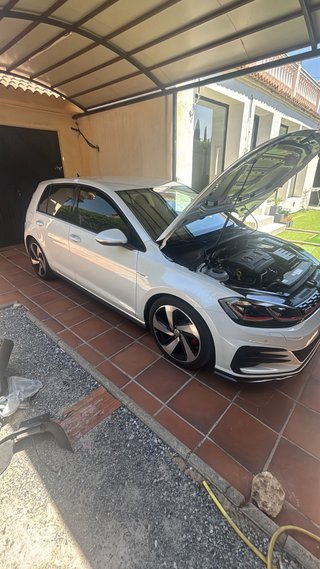 Volkswagen Golf 2018 COMO NUEVO