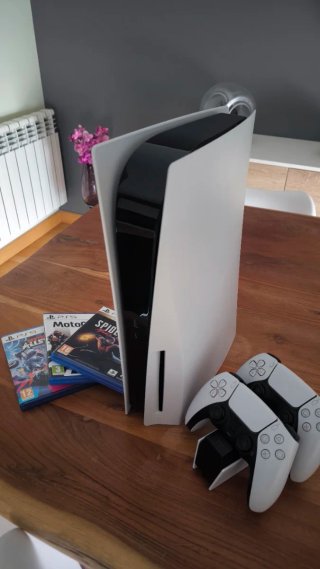 Consola PS5, lector de discos, 1 Tb, dos mandos