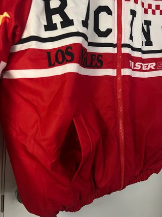 Chaqueta acolchada racing roja