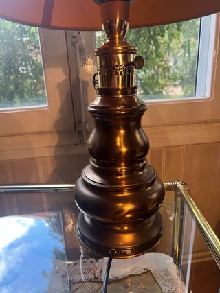 2 Lámparas de mesa doradas y amarillas