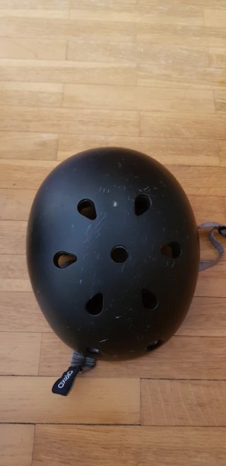 Set Protecciones Patinaje y Casco