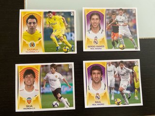Cromos Liga 2009/2010: Messi, Iniesta, Raúl