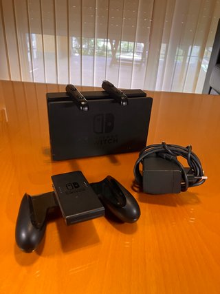 Nintendo Switch con accesorios