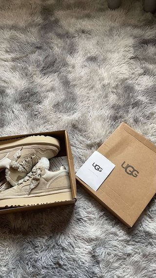 UGG Lowmel Sand EU 38