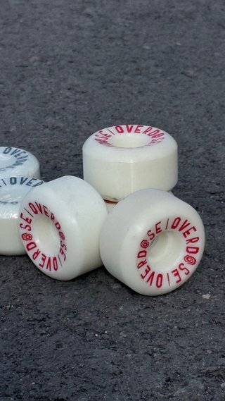 Ruedas de skate Overdose 54 se venden pro separado