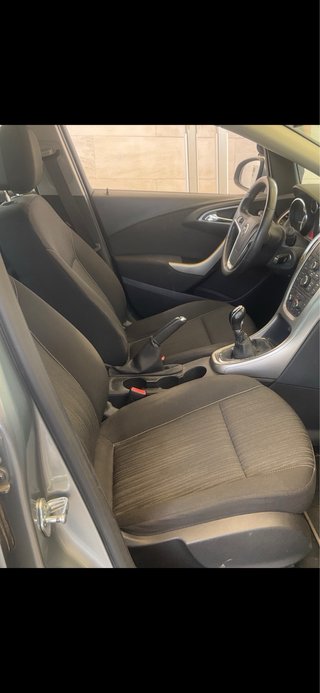 Opel Astra 2010