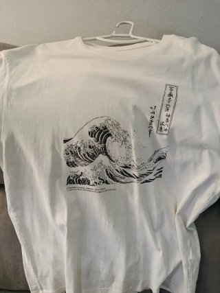 Camiseta Pull&Bear Talla XL Ola Japonesa