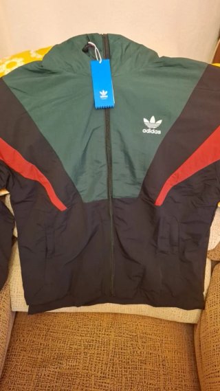 Chaqueta Adidas Verde y Negra