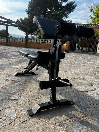 Homegym completo. Rack - Banco - Barra + Discos