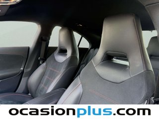 Mercedes-Benz CLA 180 100 kW (136 CV)