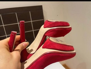 Tacones rojos plataforma talla 39